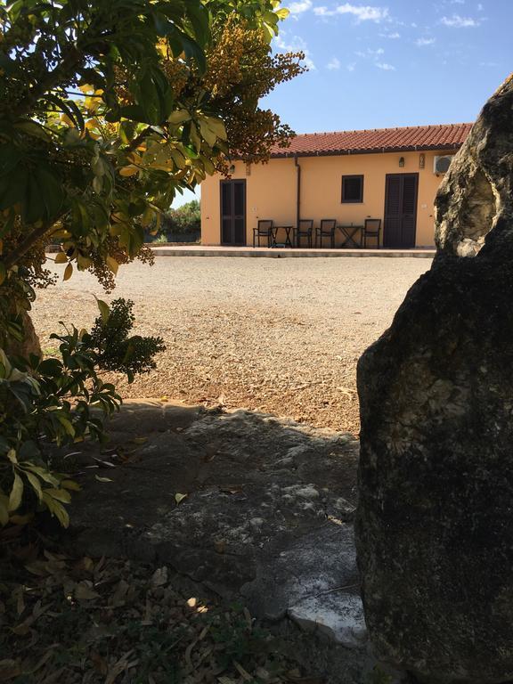 Agriturismo Sechi Campanedda Buitenkant foto
